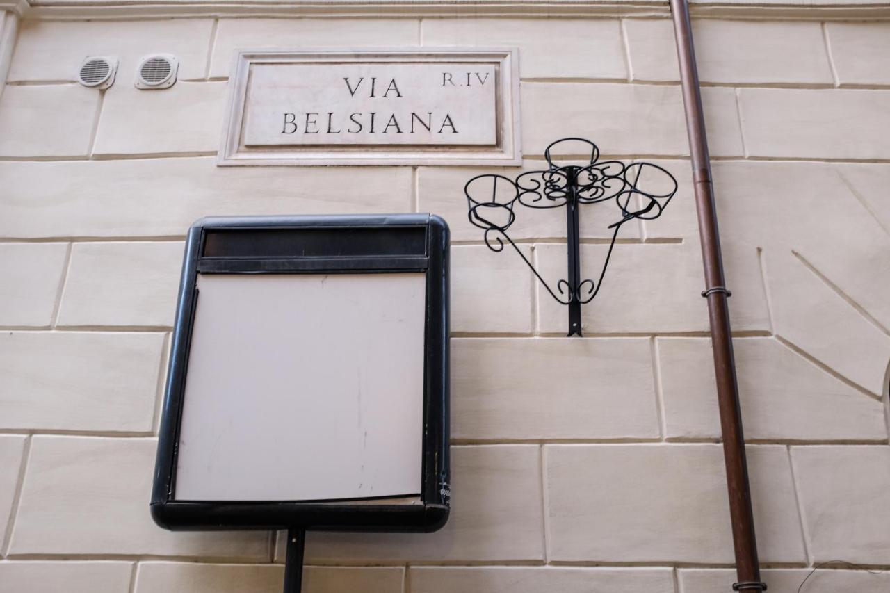 Joivy Trevi Fountain'S Relais Apartment Рим Екстериор снимка
