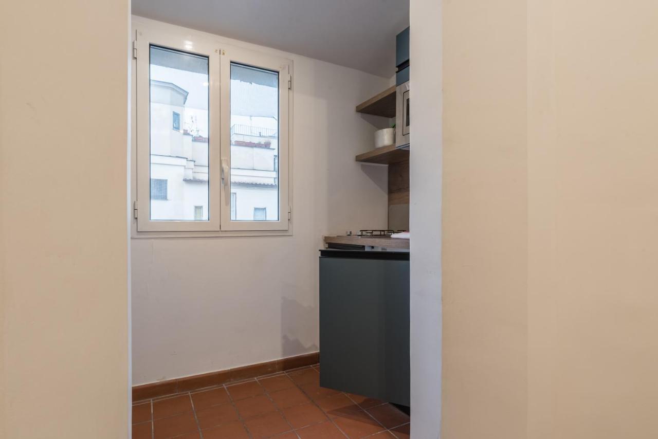 Joivy Trevi Fountain'S Relais Apartment Рим Екстериор снимка